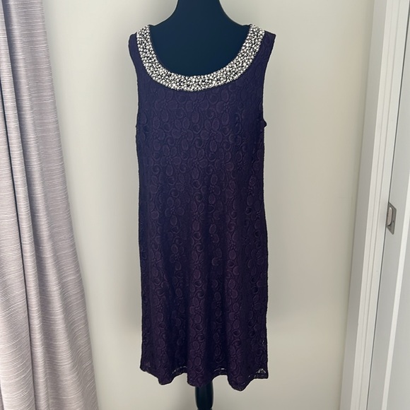 Laura Plus Dress Size 14 - Picture 4 of 13